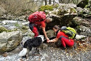 59 Un po' d'acqua ferruginosa anche per Nika